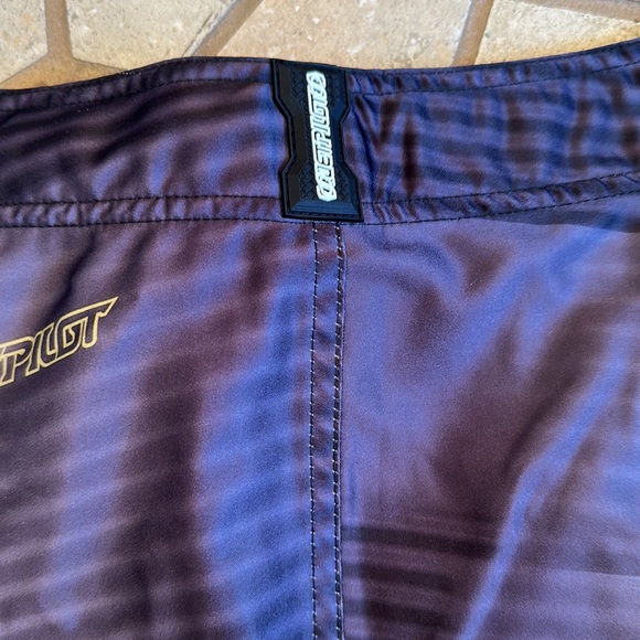 Men’s JetPilot Boardshorts Size 34 Waist - Picture 6 of 7